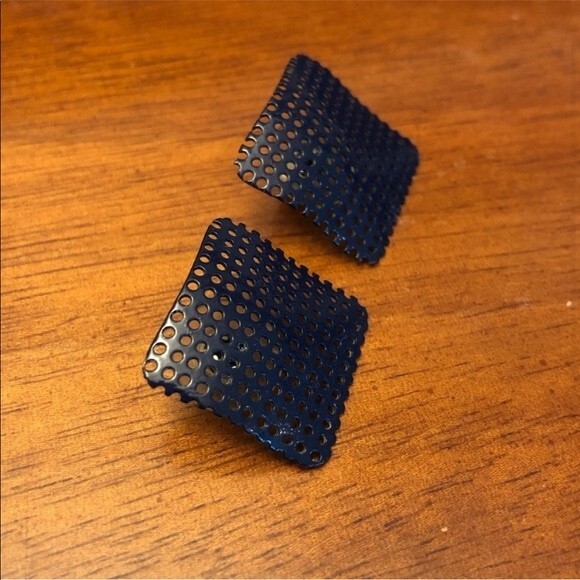 80s Vintage Mesh Button Earrings Navy Blue Square Studs - Picture 3 of 6